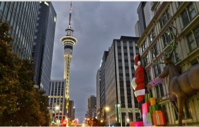 Sky Tower og Auckland sentrum