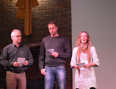 Vi synger julen inn søndag 13. desember 2015. Jens Rudjord, Jan Erik Unhammer og Kamilla Landmark synger.