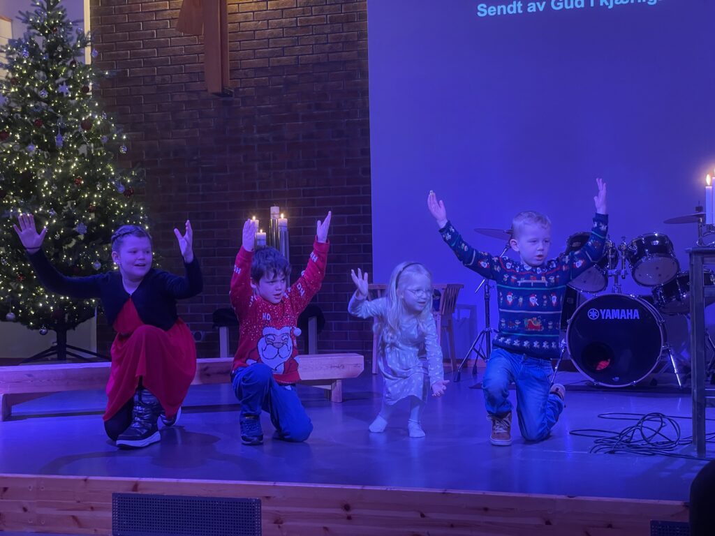 Vi synger julen inn 2023. «Vi hyller Jesus».